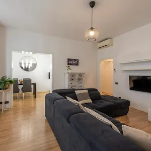Apartment Boutique Porta Duomo, Close To The Lake!