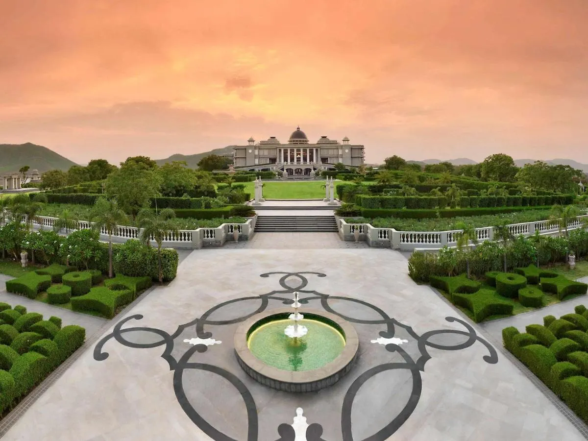 Resort Raffles Udaipur Hotel