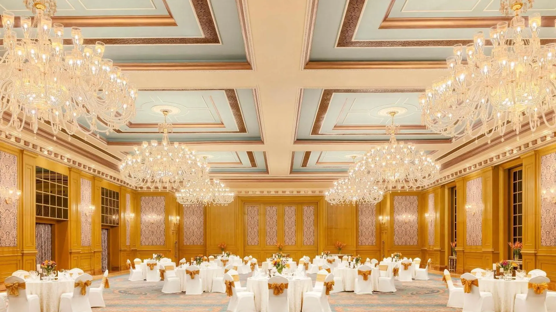 Resort Raffles Udaipur Hotel